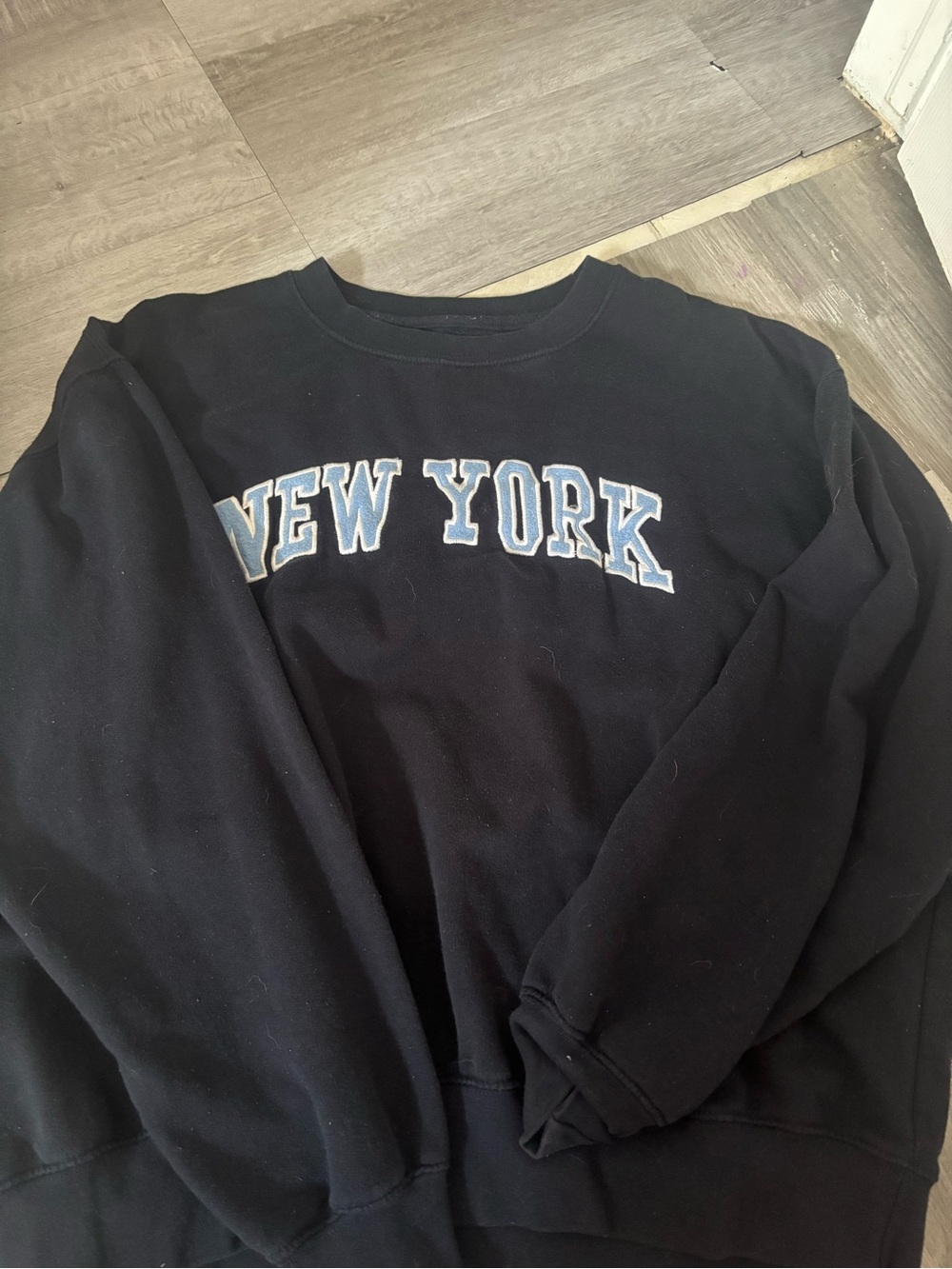 Black "New York" Crewneck Sweatshirt